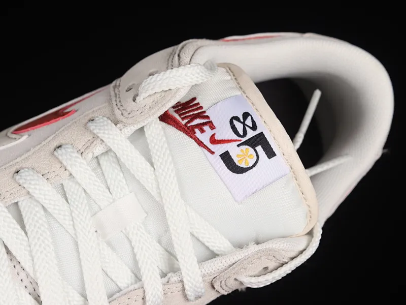 All categories Nk SB Dunk series Nk SB Dunk Low low-top sneakers Nk SB Dunk Low "85" gray red double hook SB low-top sports and leisure sneakers DO9457-100